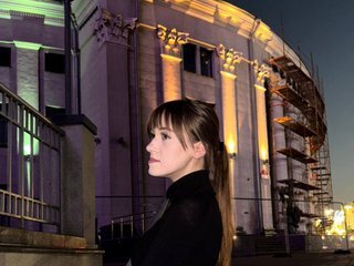 Erotyczny czat wideo LesaClouthier