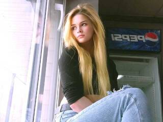 Erotyczny czat wideo LetsRight