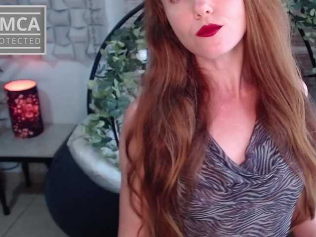 Zdjęcia levurassets #sexy #sweet #petite #redhead LUSH ❤ Tip Menu ❤ 640 to Skirt Off ❤Face in Pvt ❤ Roll the Dice ❤
