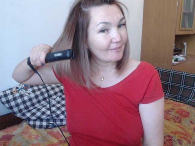 Zrzuty ekranu transmisji Leyla-Smile17