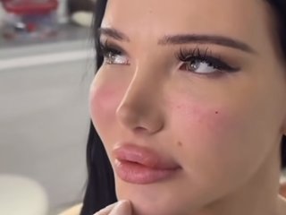 Erotyczny czat wideo Marinee099