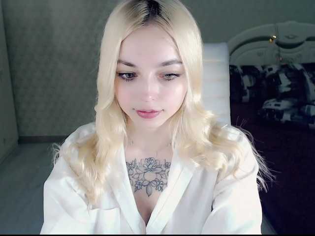 Zdjęcia lia-sun Hey guys! i am new here and hope you will be with me more genel ^_^ #new #18 #bigboobs