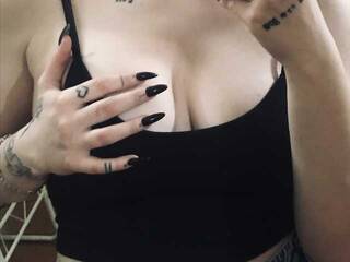 Erotyczny czat wideo Liapops