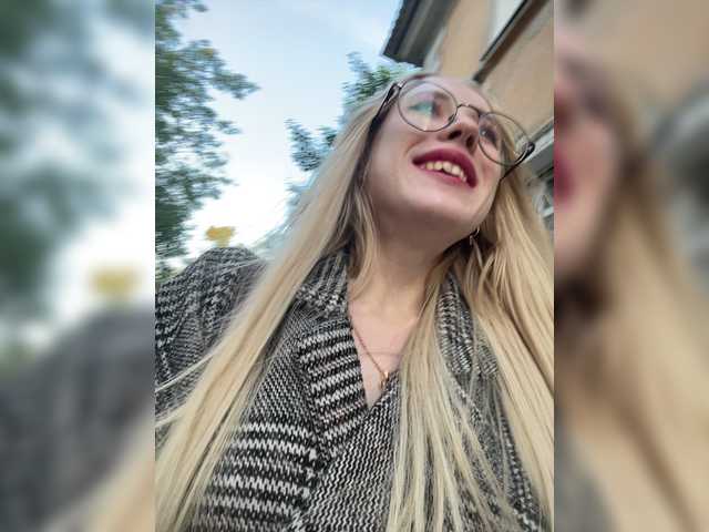 Zrzuty ekranu transmisji LiiBaby