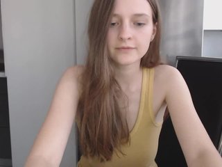 Zdjęcia LiliRouse Topless 88 tok l Pussy 250 tok l Fisting 500 tok l Dildo,bj in pvt. Naked play with pussy in grp. Anal in full pvt=*