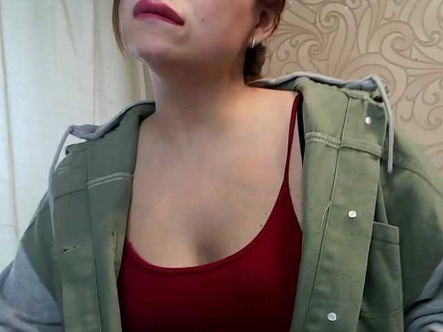 Zrzuty ekranu transmisji lilisexi