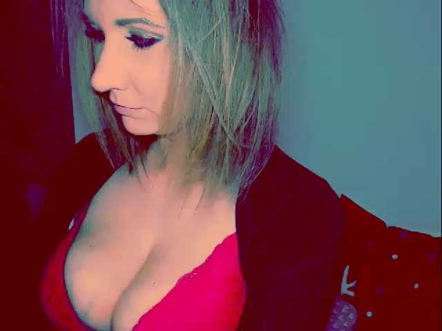 Zrzuty ekranu transmisji Lilly666