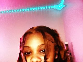 Erotyczny czat wideo LillyGoddess