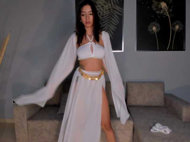 Zdjęcia LillyThomps ♥Maybe all I need is a really good fuck ♥ IG: ​lillyxthompsonx ♥Goal: you make squirt me @remain tks left ♥