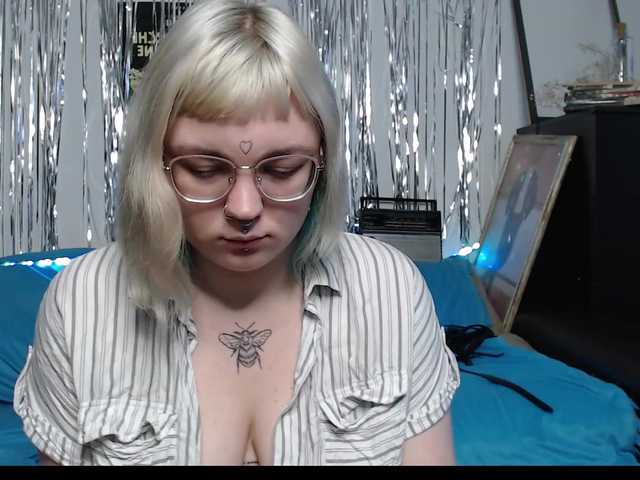 Zdjęcia LilPinky Hey hey sweets Welcome to Punk Girl's sexy show ! Let's have a lot of fun! my insta: cute_pinky666