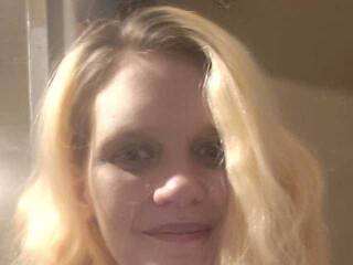 Erotyczny czat wideo Hissexylilbaddie