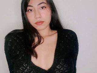 Erotyczny czat wideo Lilsayur