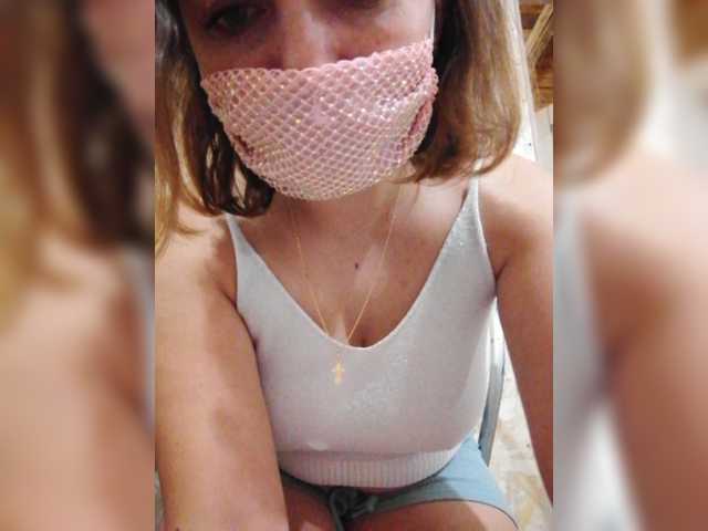 Zrzuty ekranu transmisji Lilyj