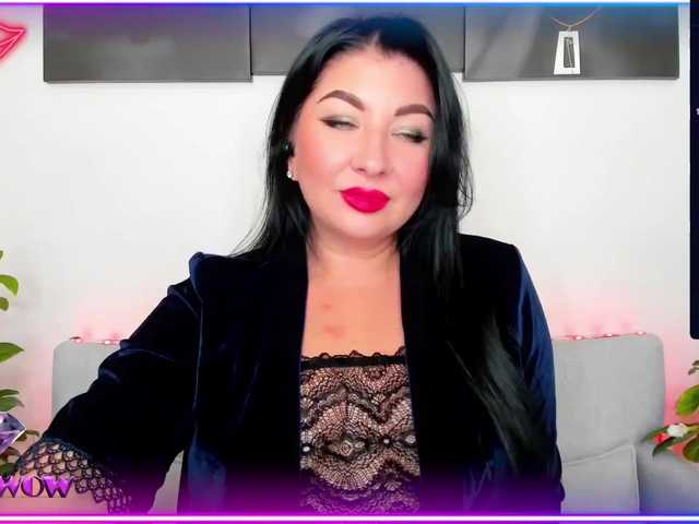 Zdjęcia Lina-Wow Hello, I'm Lina! I love your vibrations, Lovense in me) from 2 tk, before private write in a personal, privates from 5 minutes less to a ban, I don’t show anything without tokens. WE HAVE FUN?