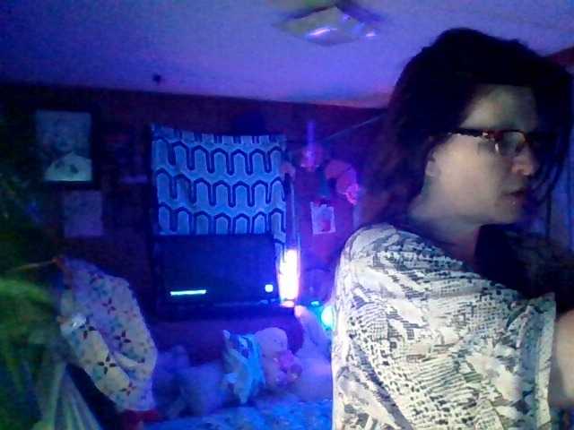 Zrzuty ekranu transmisji LINDALACE