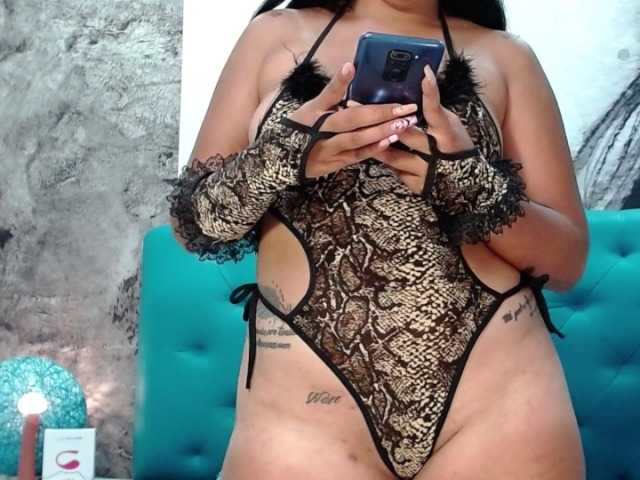 Zrzuty ekranu transmisji lindasanchez