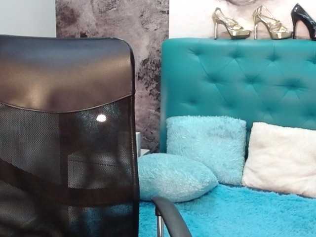 Zrzuty ekranu transmisji lindasanchez