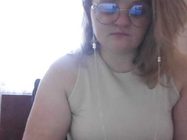 Zrzuty ekranu transmisji LinnaCCooper