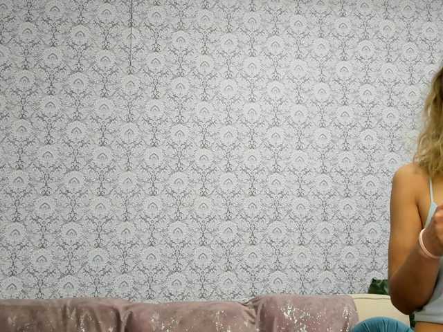 Zrzuty ekranu transmisji Lisaababyy