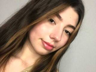 Erotyczny czat wideo little-kit1y