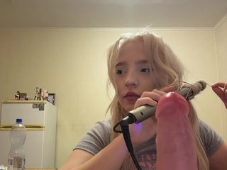 Erotyczny czat wideo LittleDelora