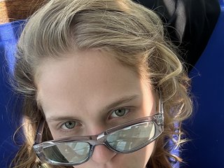 Erotyczny czat wideo Littlemolly1