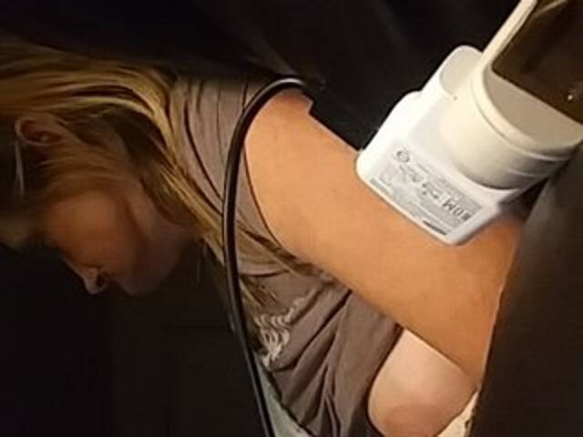 Zrzuty ekranu transmisji Littleshorty