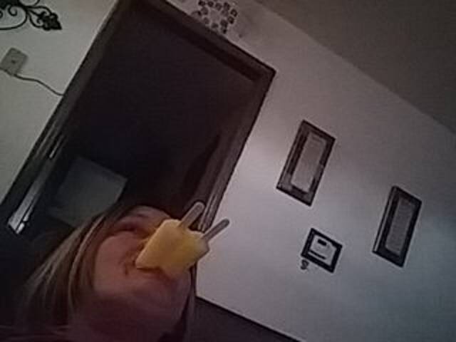 Zrzuty ekranu transmisji Littleshorty