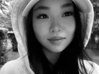 Erotyczny czat wideo LittleSoMing