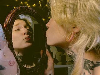 Erotyczny czat wideo LittleSpaceMouse-