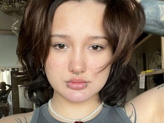 Erotyczny czat wideo littlewetgirl
