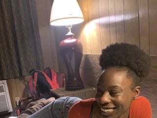 Erotyczny czat wideo littyleesh1