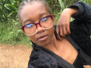 Erotyczny czat wideo Kari31