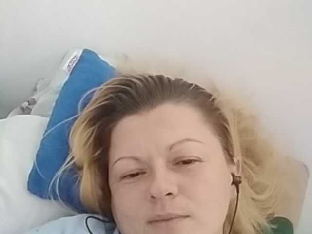 Zrzuty ekranu transmisji LizzyViolet