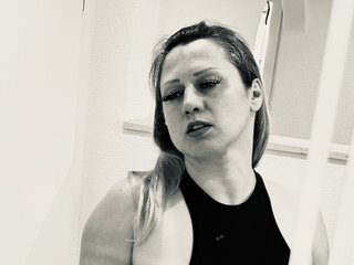 Erotyczny czat wideo Lola-Fleur69