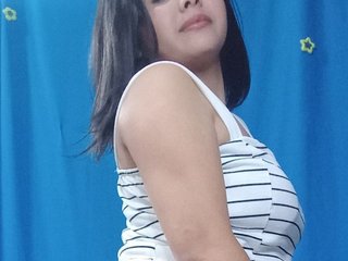 Erotyczny czat wideo Lola63339v