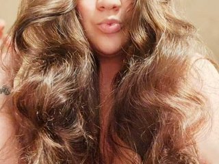 Erotyczny czat wideo LolaLace