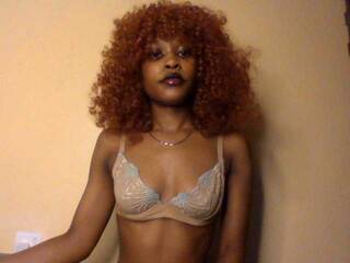 Erotyczny czat wideo LolaMyst