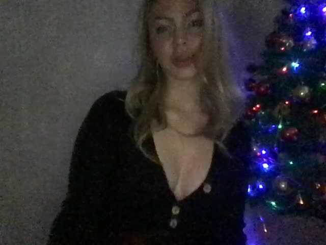 Zrzuty ekranu transmisji LoraQueen