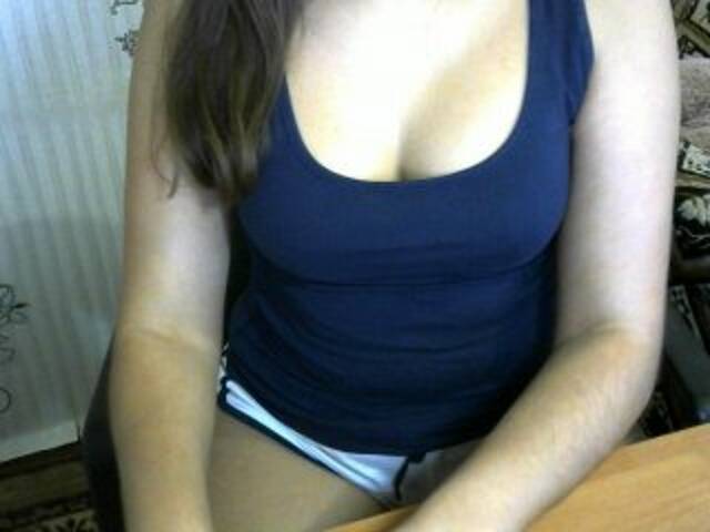 Zrzuty ekranu transmisji LorassBabe