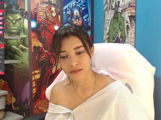 Zrzuty ekranu transmisji LorennaRain