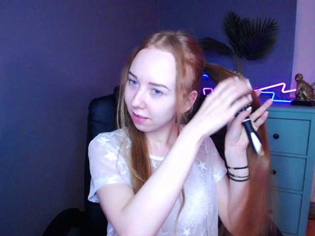 Zdjęcia LoriFire Let me warm u up ;)#new #fun #rolleplay #cockrating #english #german #humiliation #cei #joi #dirtytalk #cockandballstortures #domination #sph #sarcasm #edging #punishment #orders #ginger #CFNM