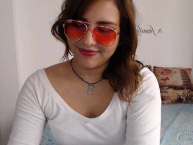 Zrzuty ekranu transmisji lorirussell