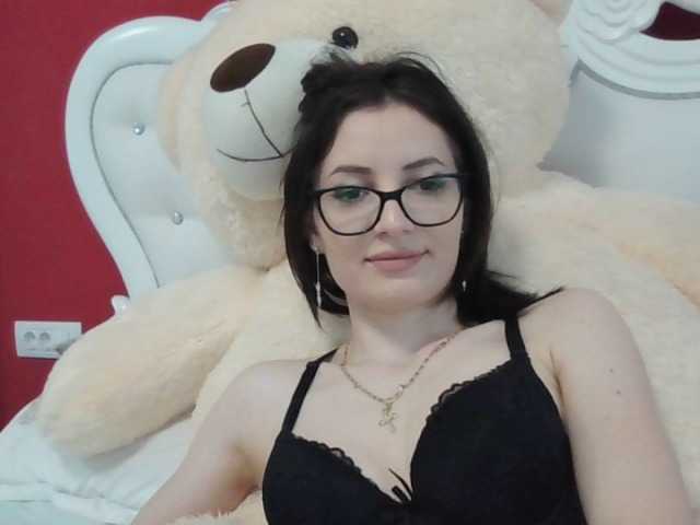 Zrzuty ekranu transmisji Lorrah