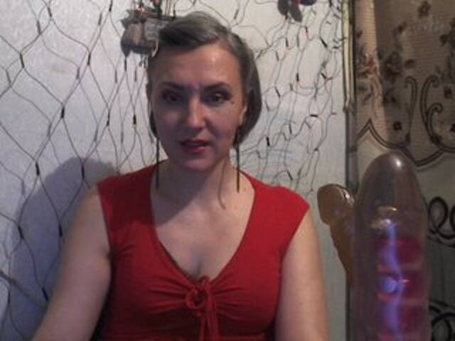 Zrzuty ekranu transmisji Lorushka