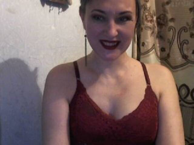 Zrzuty ekranu transmisji Lorushka