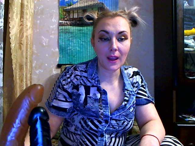 Zrzuty ekranu transmisji Lorushka