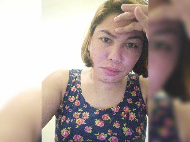 Zrzuty ekranu transmisji Lovelytits89