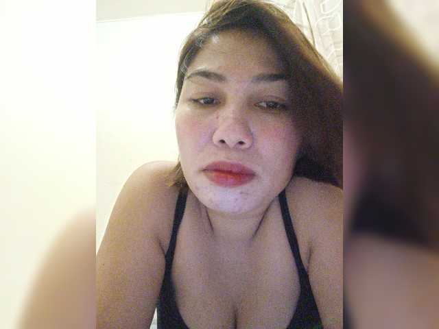 Zrzuty ekranu transmisji Lovelytits89