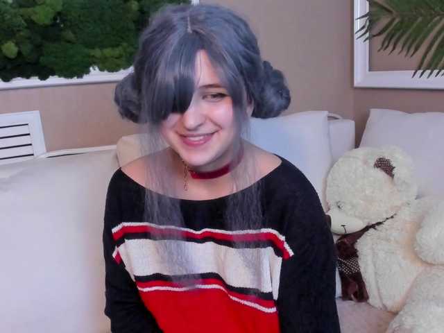 Zrzuty ekranu transmisji LoveMeLuvMe